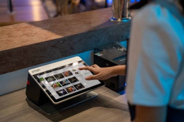 Le POS Medium XL-ent s'adapte à tous les environnements.